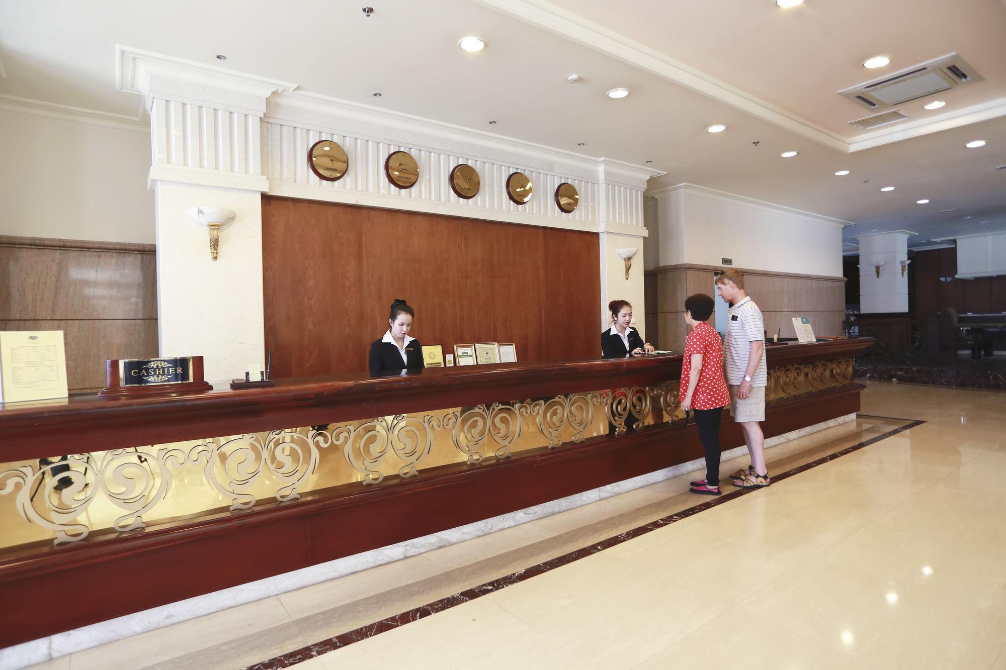 Saigon Dalat Hotel Exteriör bild